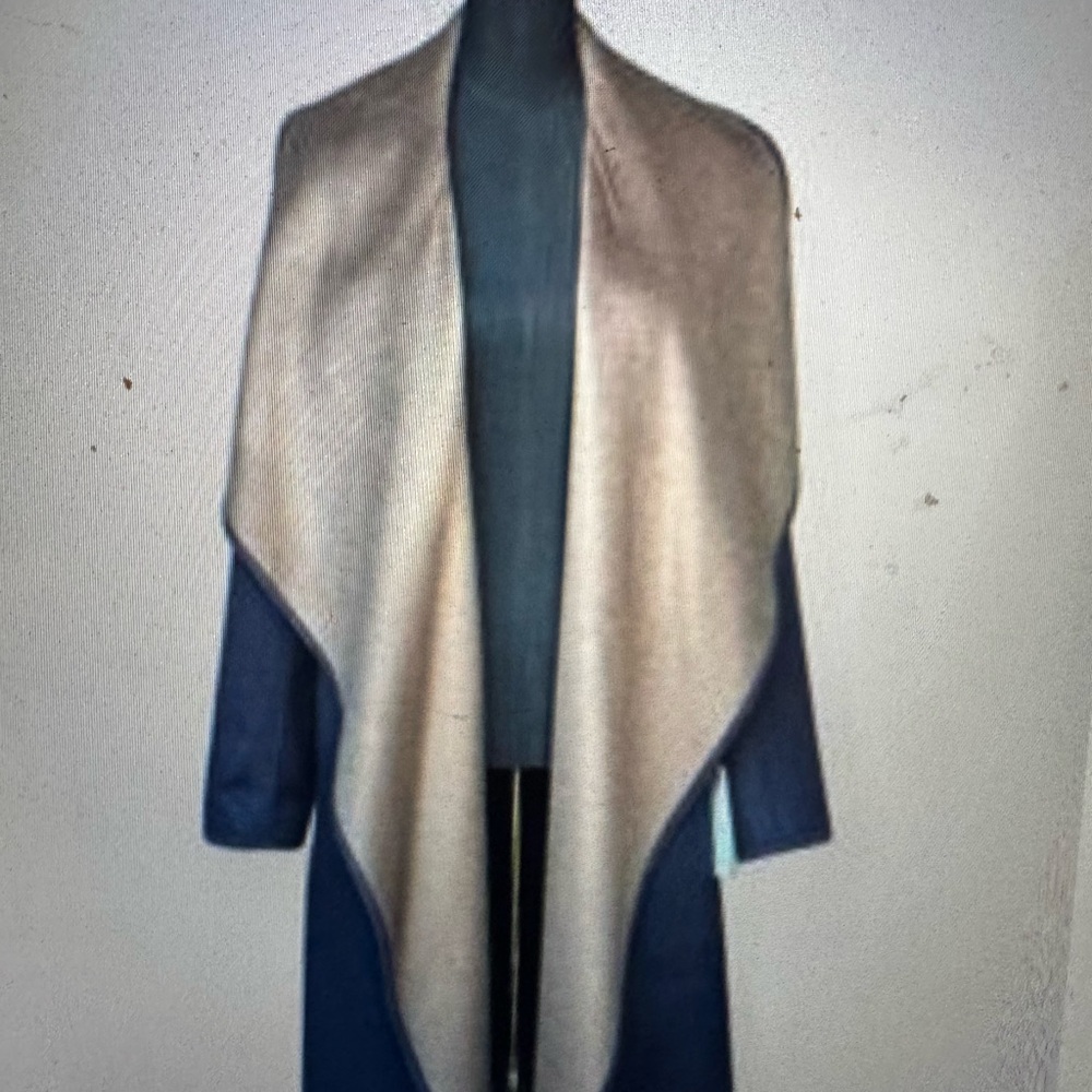 NWT Lafayette Elegant Two-Tone cashmere coat